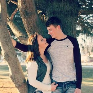 Meet your Posher, Hunter